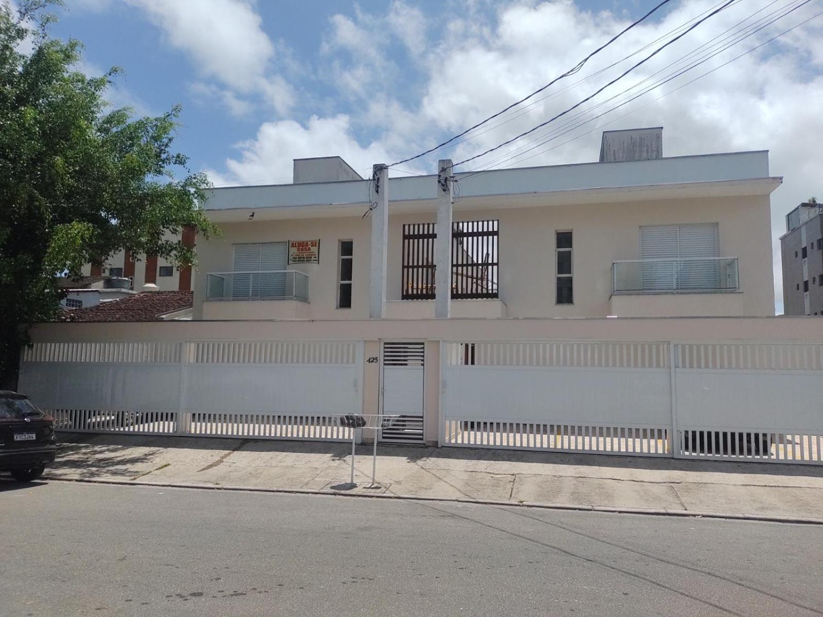 Casa Sete Enseada Ar Cond Suite E Estacionamento Gratis E Uma Otima Localizacao Na Enseada 瓜鲁雅 外观 照片